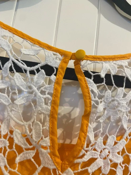 ANTHROPOLOGIE x Moulinette Sœurs fit & flare yellow polka dot dress 12 - Picture 9 of 14